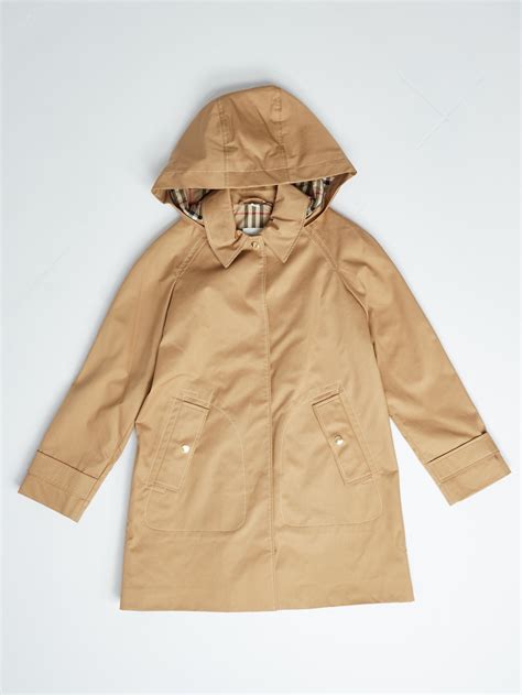 cappotto bambina burberry|Cappotti di Burberry Kids .